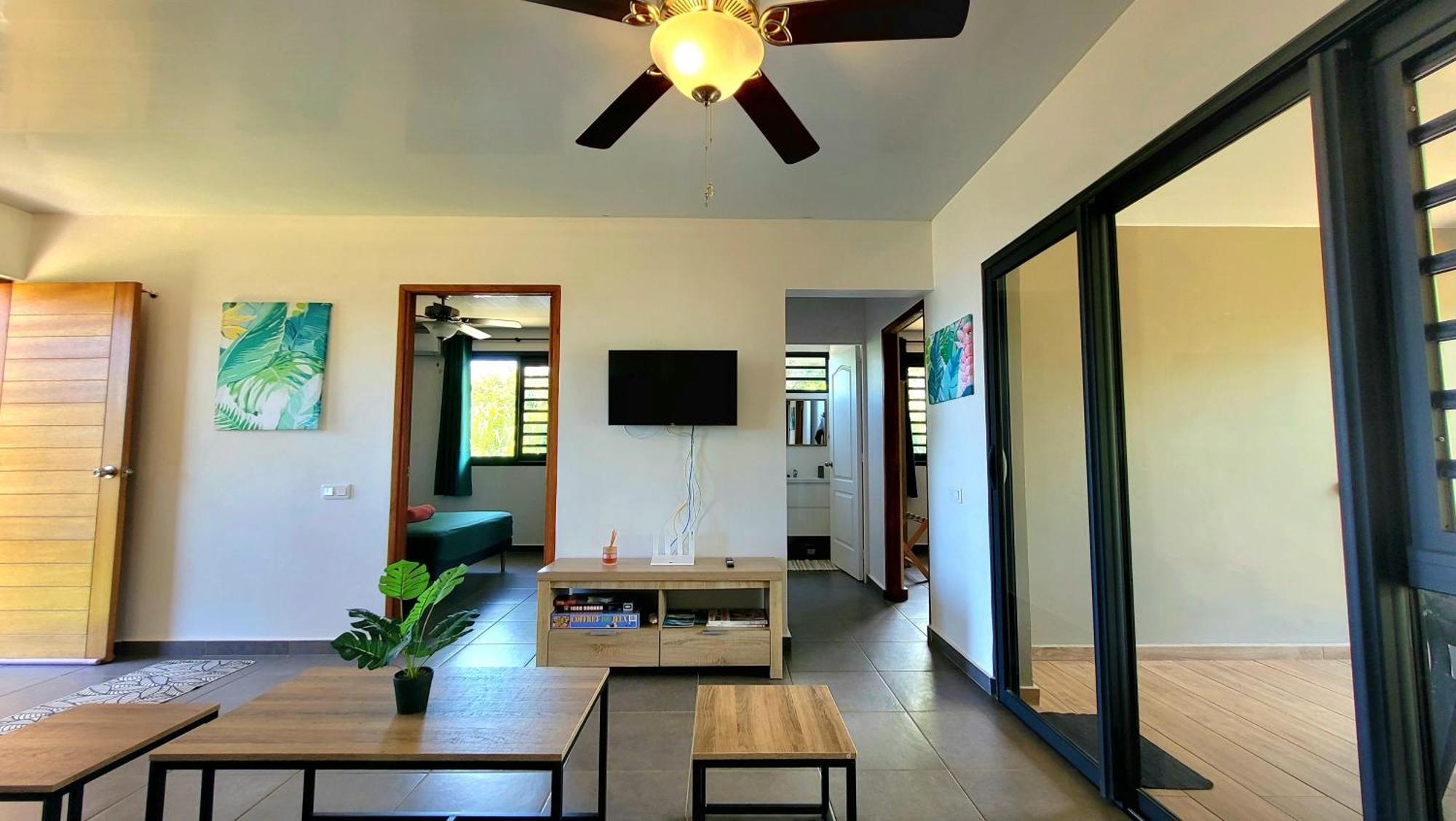 Teahupo'O Lodge, Fare Raepu'U, L'Aventure Du Bout De L'Ile En Famille Ou Entre Amis Teahupoo Eksteriør bilde