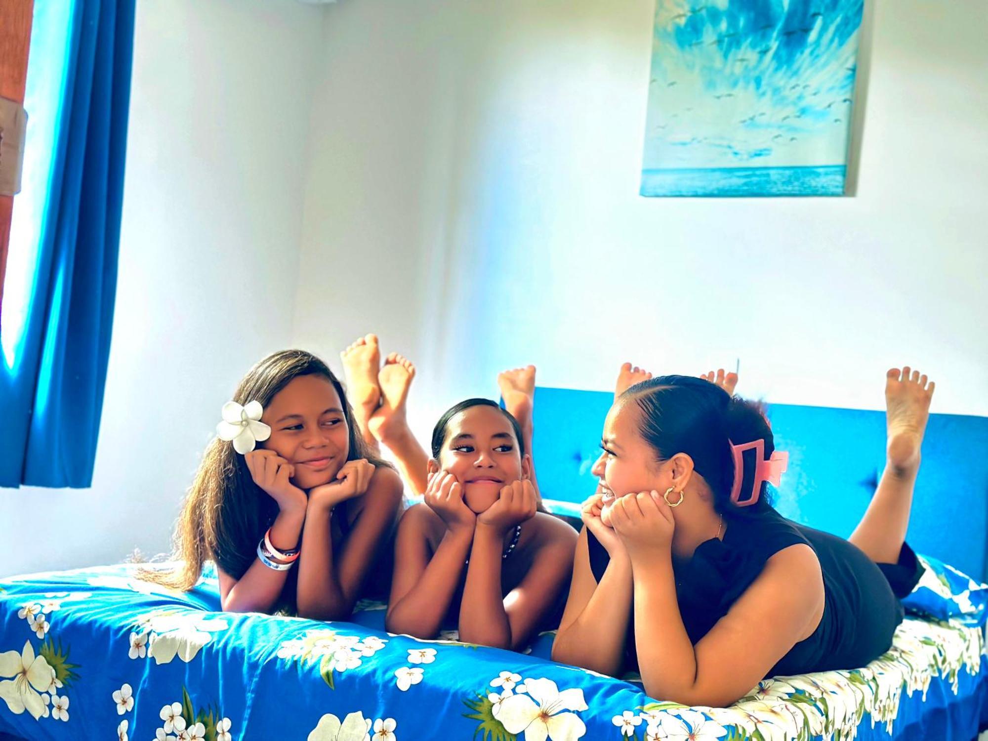 Teahupo'O Lodge, Fare Raepu'U, L'Aventure Du Bout De L'Ile En Famille Ou Entre Amis Teahupoo Eksteriør bilde